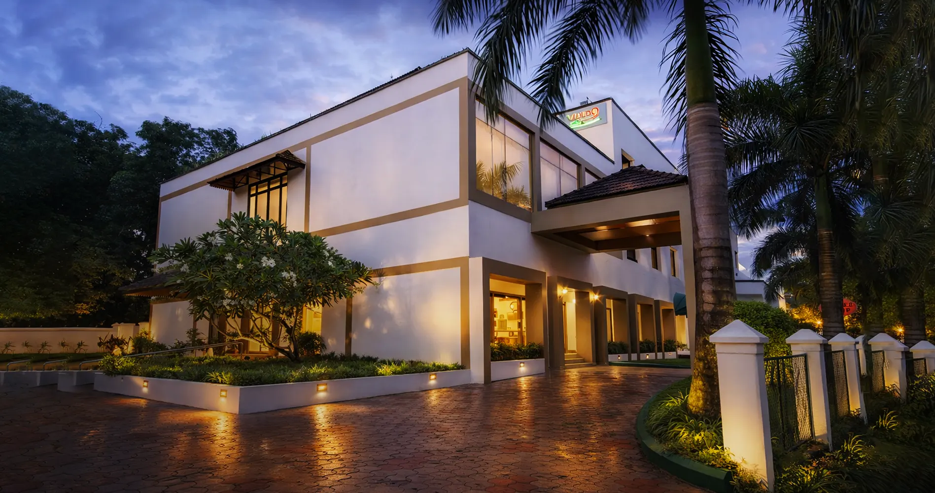 Cloud9 Hotel|A world-class 4-star facilitated|Hotel in Kothamangalam